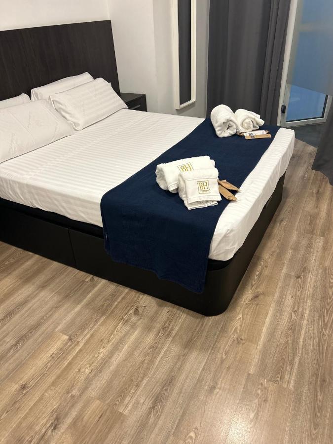 Apartamentos Bh Suites لقنت المظهر الخارجي الصورة